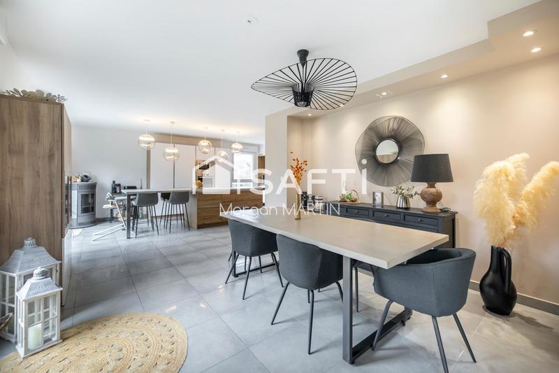 Appartement - 137 m² - 4 pièces