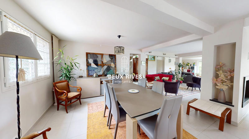 Maison ancienne - 207 m² - 7 pièces