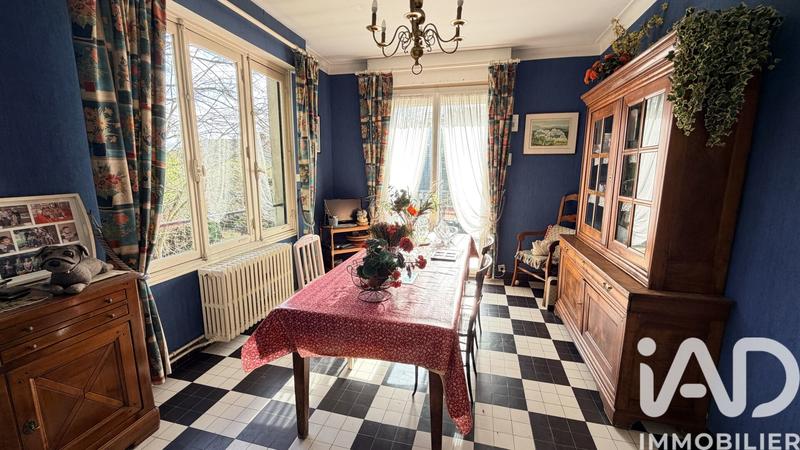 Maison - 148 m² - 7 pièces