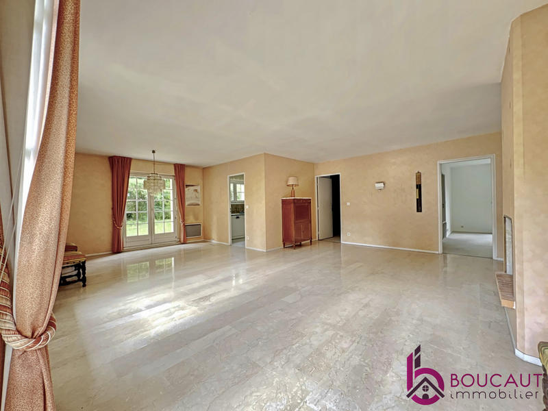 Appartement - 126 m² - 5 pièces