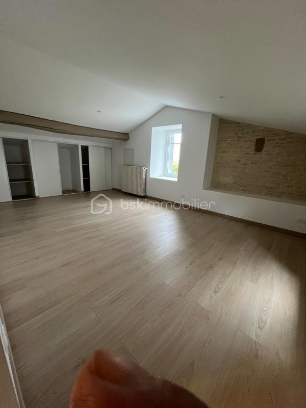 Maison - 121 m² - 6 pièces