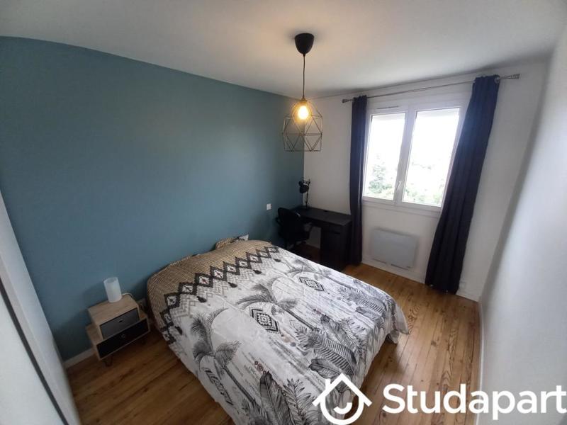 Chambre - 10 m² - 1 pièce