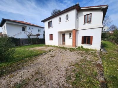 Maison - 115 m² - 7 pièces