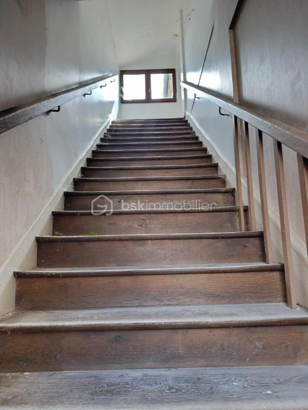 Immeuble - 247 m² - 13 pièces