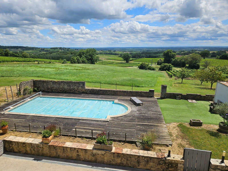 Propriété - 337 m² - 13 pièces