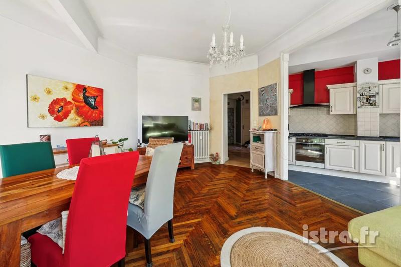 Appartement - 88 m² - 3 pièces