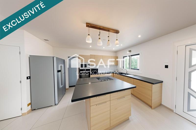 Maison - 103 m² - 4 pièces