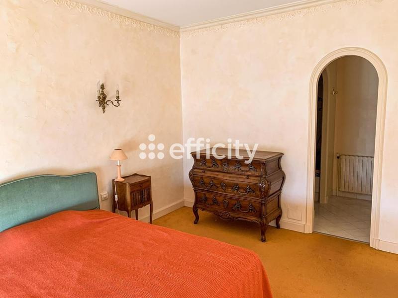 Appartement - 113 m² - 5 pièces