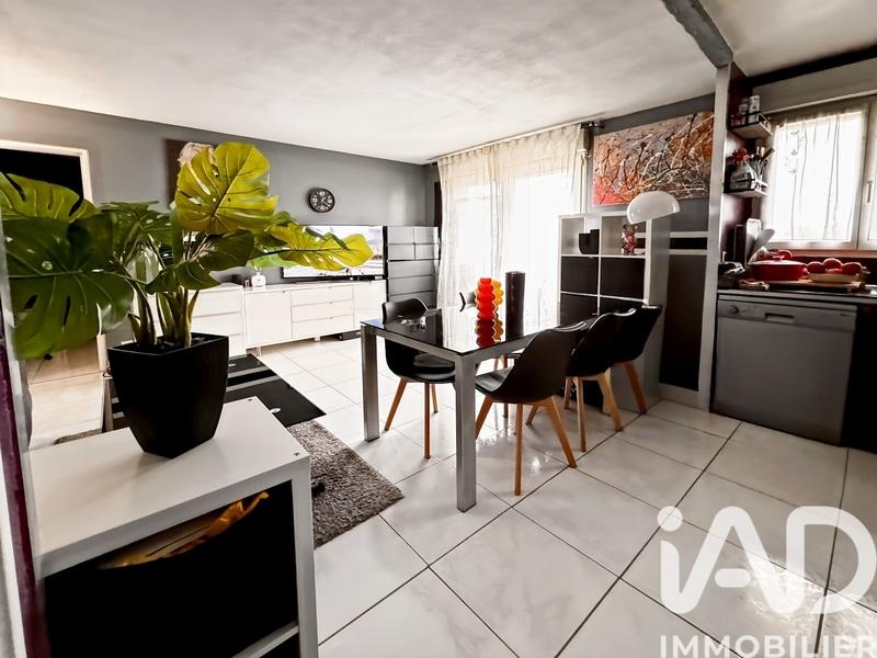Appartement - 53 m² - 3 pièces