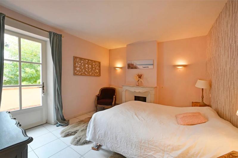 Maison - 187 m² - 7 pièces