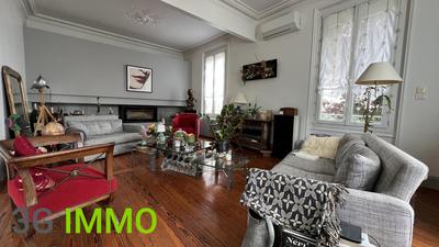 Maison ancienne - 148 m² - 6 pièces