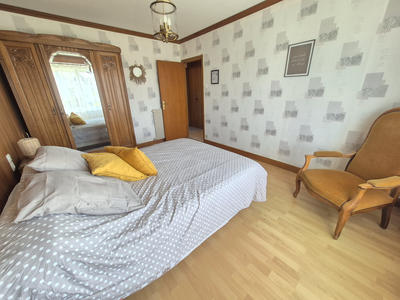 Maison - 160 m² - 9 pièces