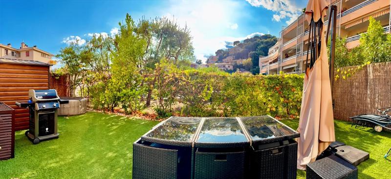 Appartement - 95 m² - 3 pièces