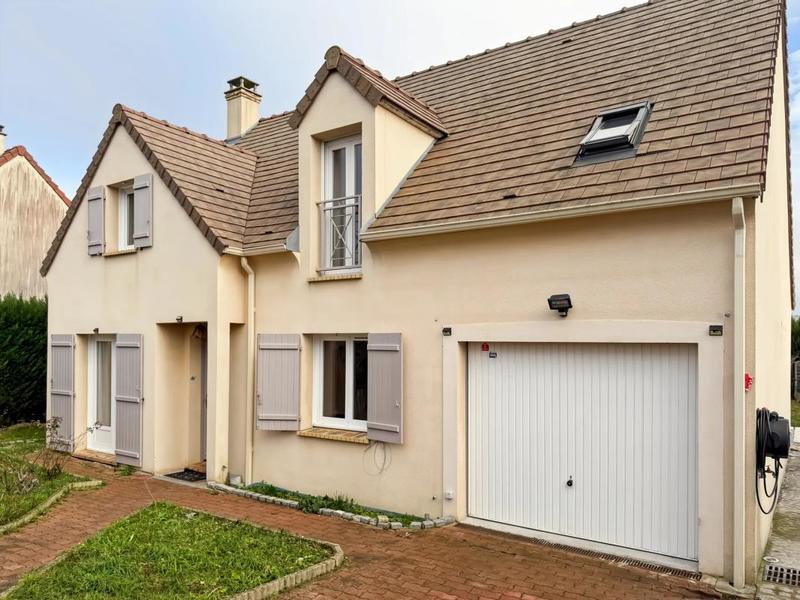 Maison - 126 m² - 5 pièces