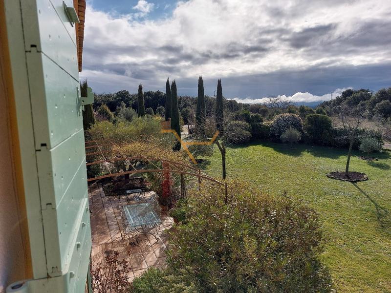 Villa - 237 m² - 7 pièces