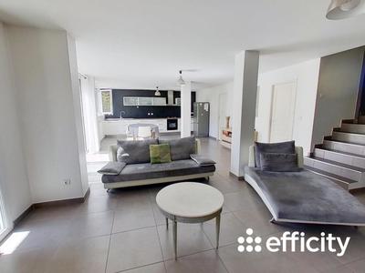 Maison - 150 m² - 5 pièces