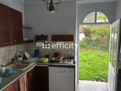 Moulin - 222 m² - 6 pièces