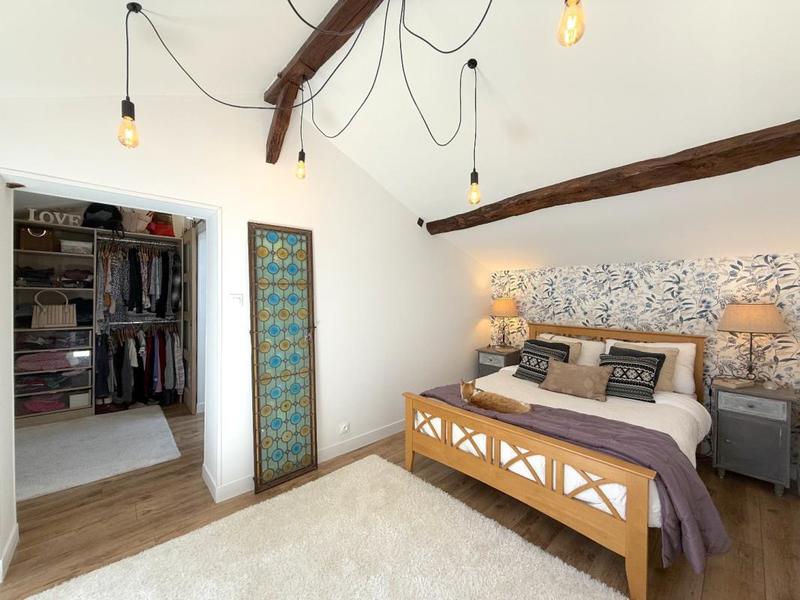 Maison - 161 m² - 6 pièces