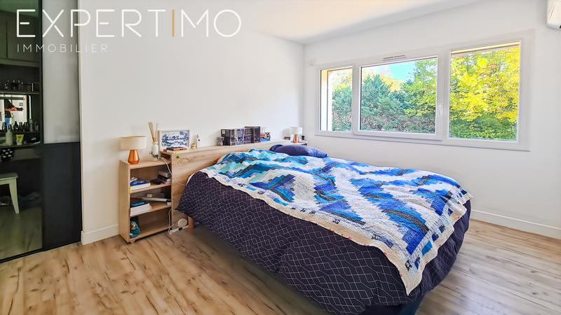 Maison - 187 m² - 6 pièces