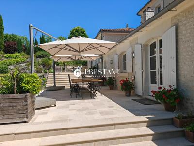 Maison de domaine - 755 m² - 18 pièces