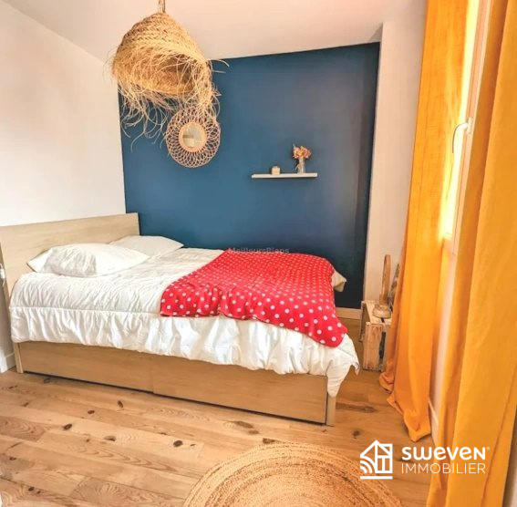 Maison - 141 m² - 5 pièces