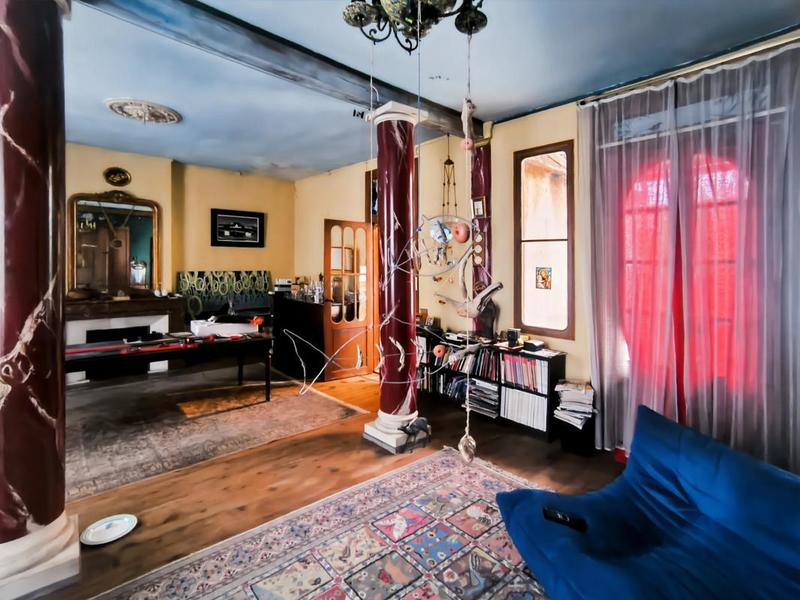 Maison - 177 m² - 8 pièces