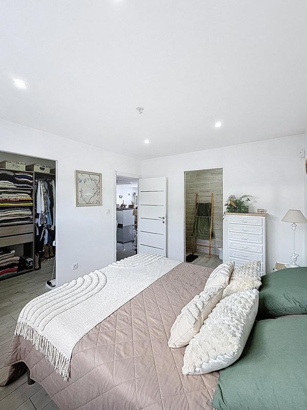 Maison - 124 m² - 7 pièces