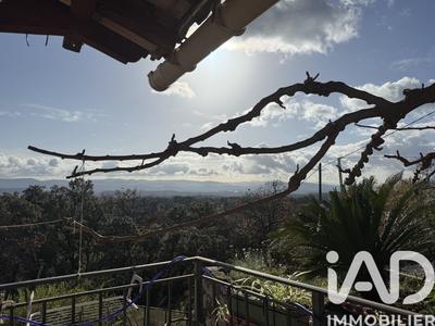 Maison - 100 m² - 3 pièces