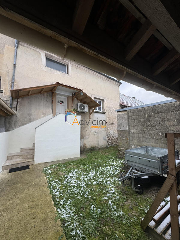 Maison - 95 m² - 3 pièces