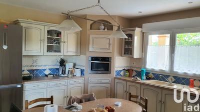 Maison - 205 m² - 8 pièces