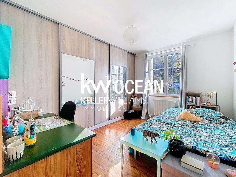 Appartement - 83 m² - 4 pièces