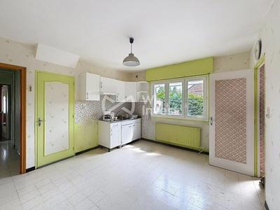 Maison - 145 m² - 8 pièces