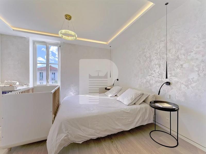 Maison de ville - 105 m² - 4 pièces