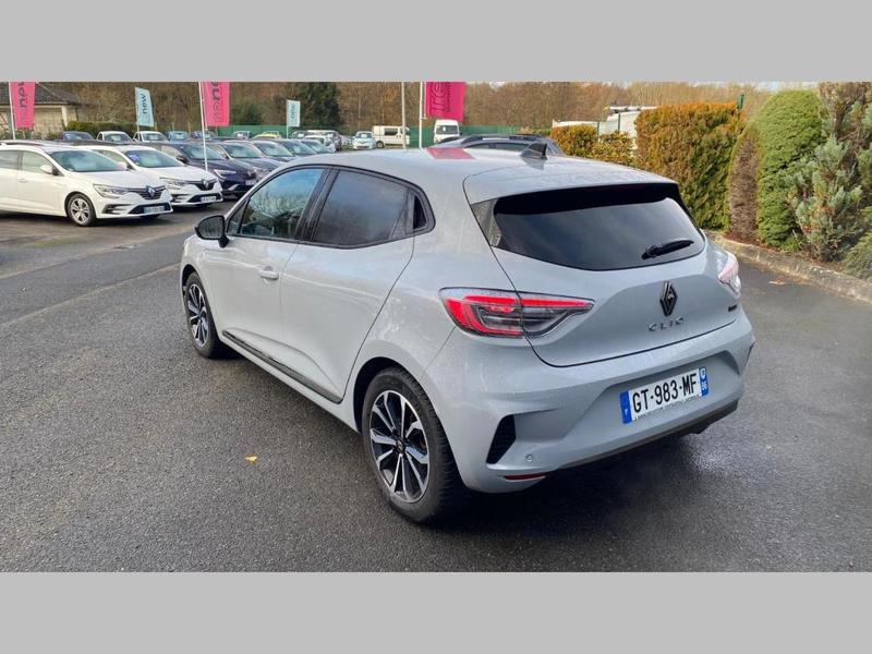 Renault Clio V E-Tech full hybrid 145 Techno