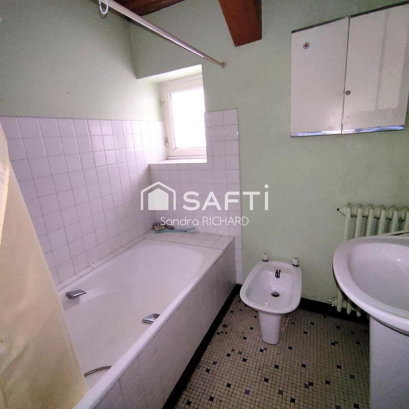 Maison - 160 m² - 7 pièces