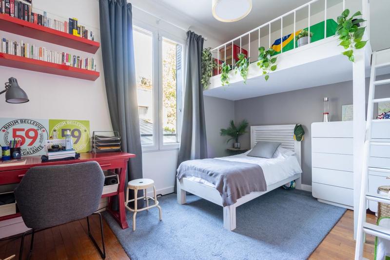 Maison - 259 m² - 10 pièces