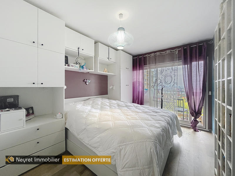 Appartement - 77 m² - 4 pièces