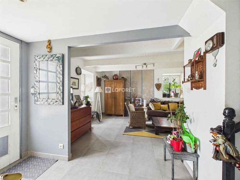 Maison en pierre - 91 m² - 4 pièces