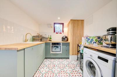 Maison - 121 m² - 6 pièces