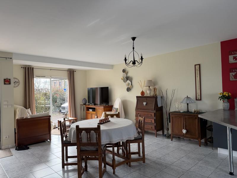 Maison - 100 m² - 4 pièces