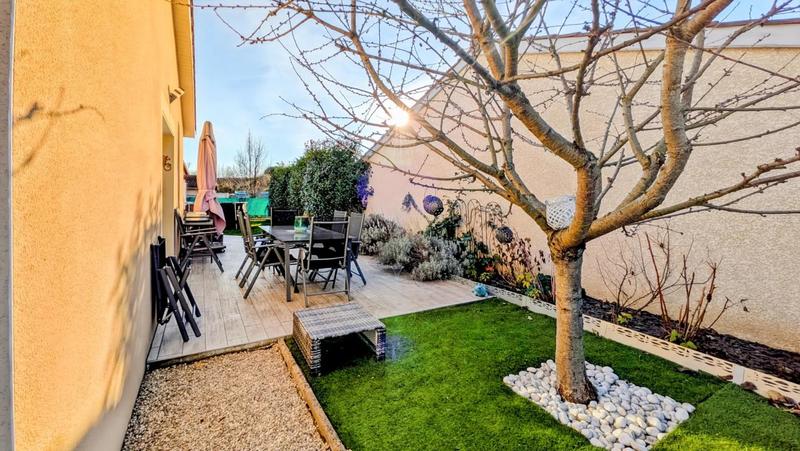 Maison - 100 m² - 4 pièces