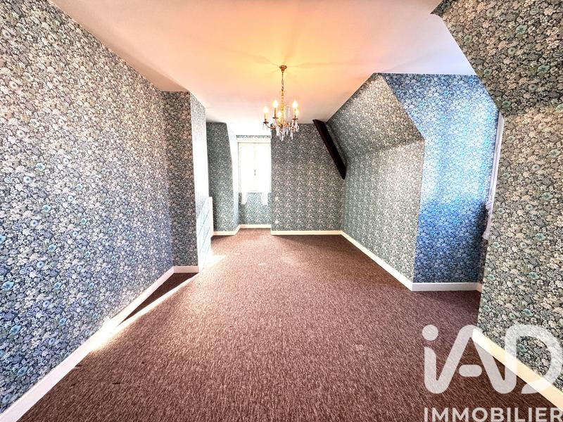 Maison - 316 m² - 8 pièces