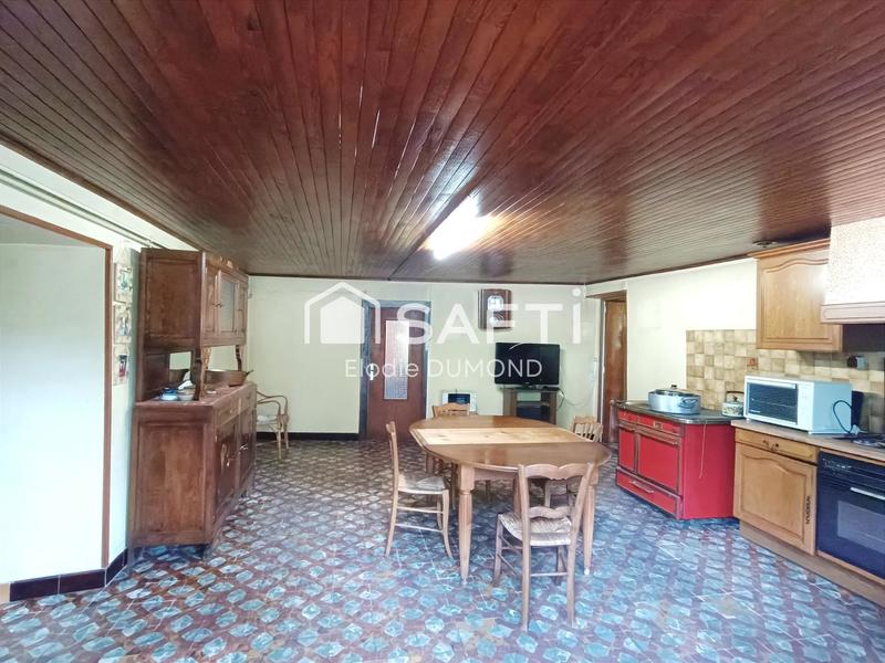 Maison - 261 m² - 8 pièces