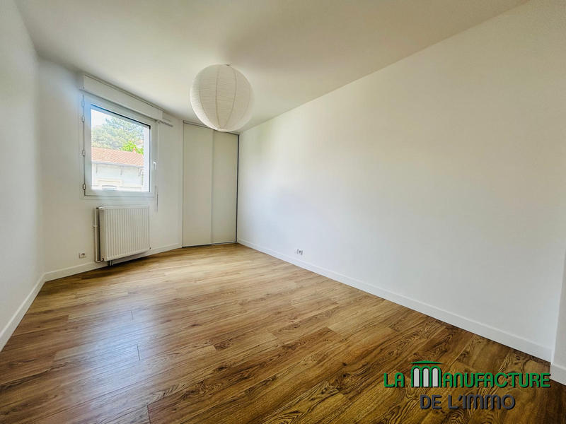 Appartement - 79 m² - 3 pièces