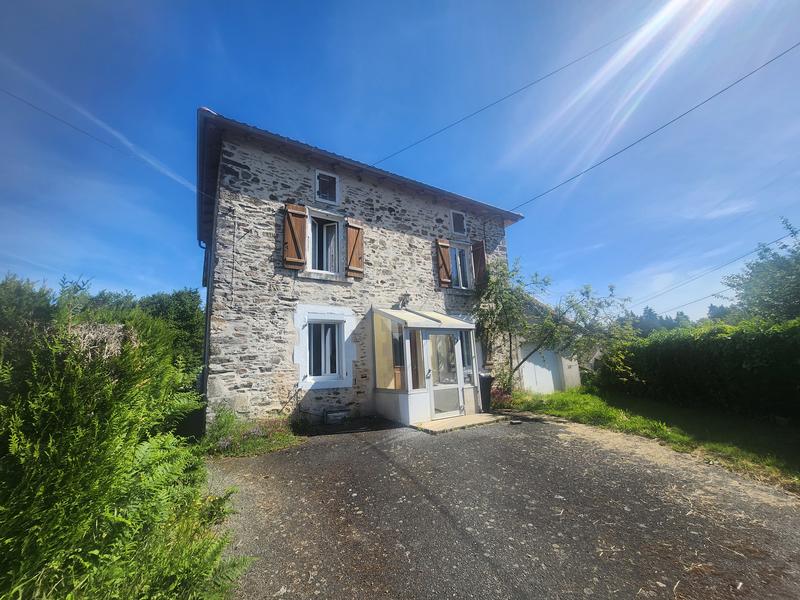 Maison - 98 m² - 5 pièces