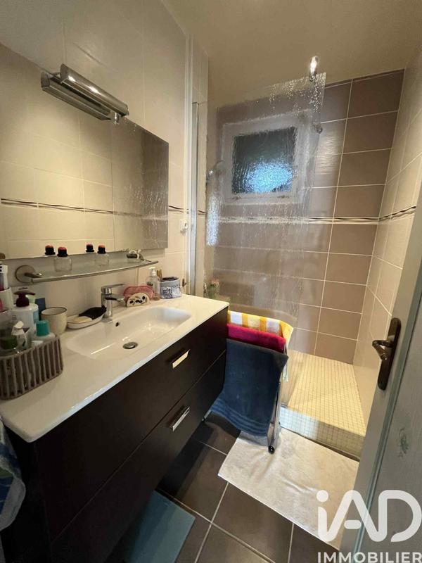 Appartement - 77 m² - 3 pièces