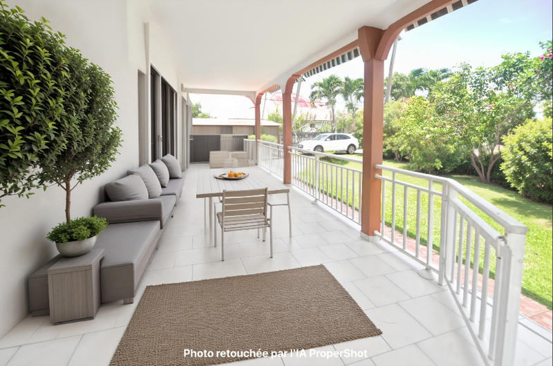 Maison - 236 m² - 7 pièces