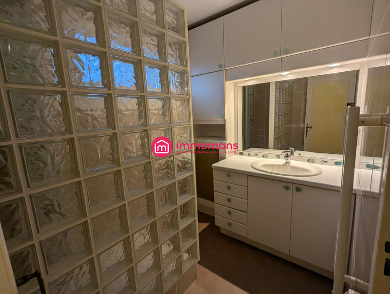 Appartement - 66 m² - 4 pièces