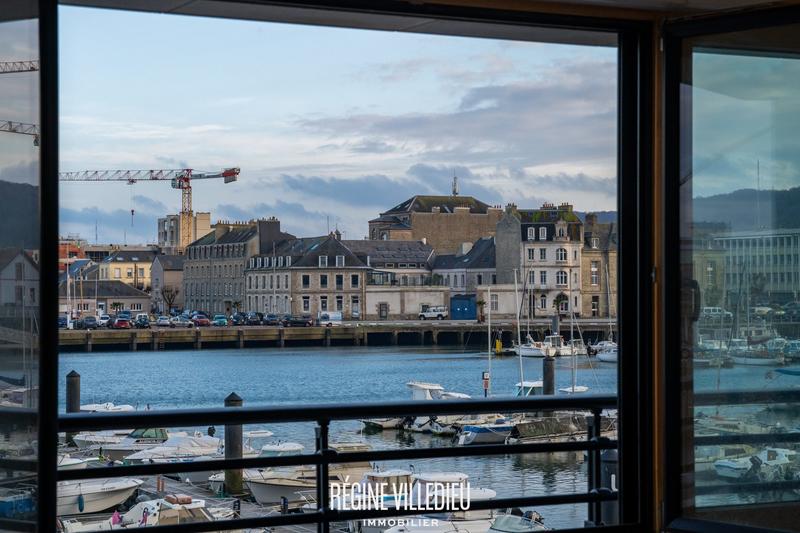 Appartement - 174 m² - 6 pièces