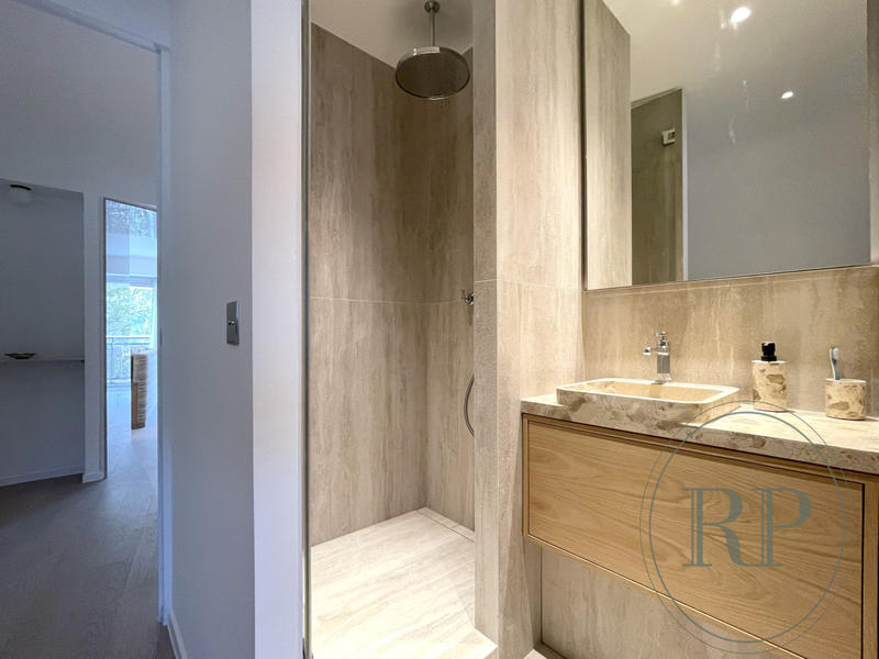 Appartement - 93 m² - 4 pièces